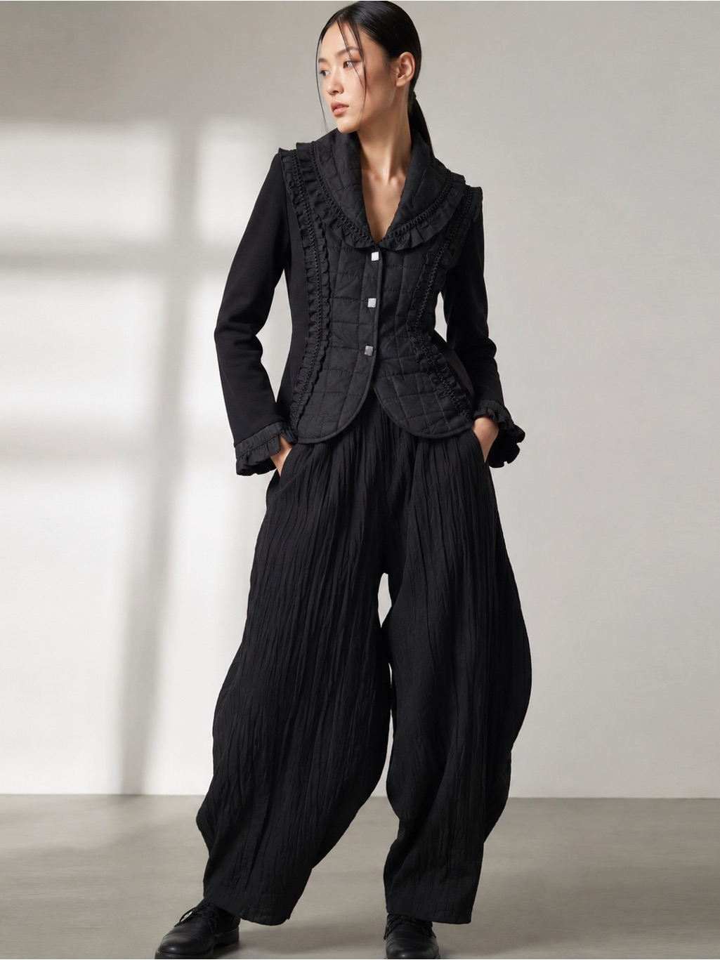 Vintage 90s Vivian Shyu Made In Italy Black Quilted Ruffle Trim Stretch Blazer